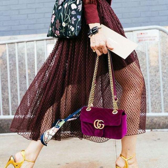 ตัวอย่าง ภาพหน้าปก:CHIC เว่อร์ ชวนส่อง 22 'กระเป๋าโทนสีม่วงจากแบรนด์ดัง' สวยสุดเริ่ดแบบสาวแฟชั่นนิสต้า