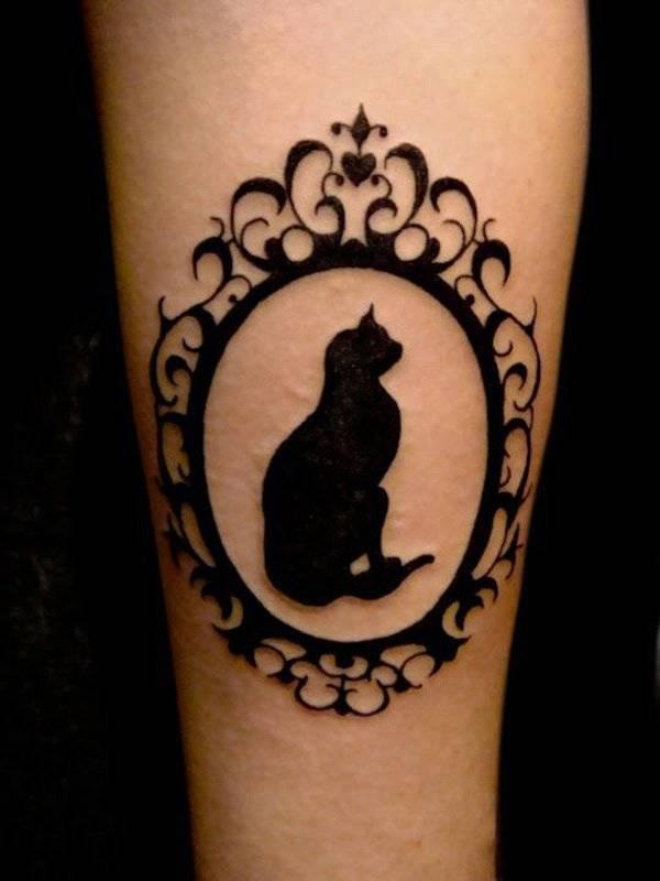 รูปภาพ:http://www.cuded.com/wp-content/uploads/2014/05/2-cat-tattoo.jpg
