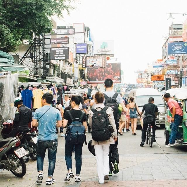 ภาพประกอบบทความ #OneDayTrip พามาทำความรู้จัก กับกลิ่นอายของ "ถนนข้าวสาร"