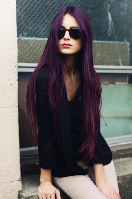 รูปภาพ:http://alohacarpetcleaning.biz/wp-content/uploads/2015/04/dark-brown-purple-hair-tumblr-pnpbn6tw.jpg