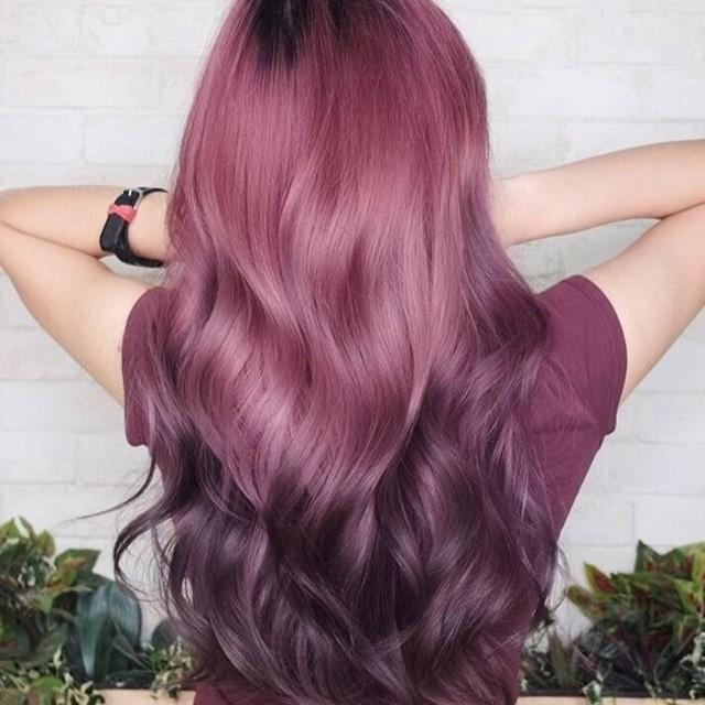 ภาพประกอบบทความ Trend 2018 กับสีผมสวยตะลึง "Dark Violet" ผมสีม่วงเข้ม สวยสะท้านใจเจ้ 