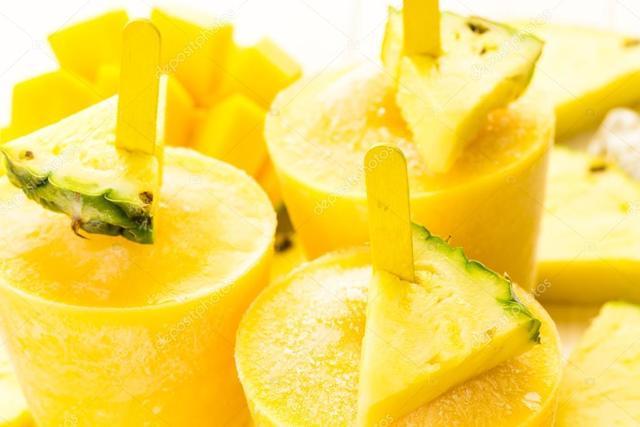 รูปภาพ:https://st2.depositphotos.com/1118354/7741/i/950/depositphotos_77410450-stock-photo-popsicles-made-with-mango-pineapple.jpg