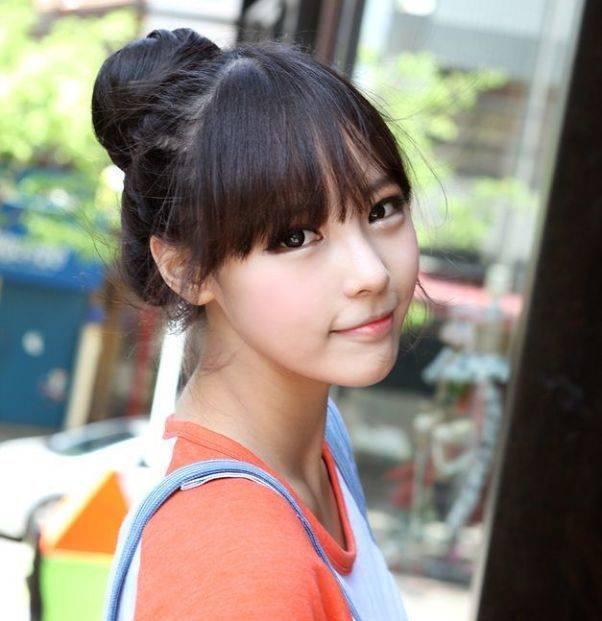 รูปภาพ:http://cutehairstyles4u.com/wp-content/uploads/2014/12/best-korean-hairstyles-for-women-pictures.jpg