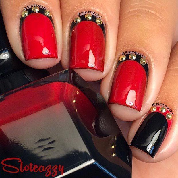 รูปภาพ:https://stayglam.com/wp-content/uploads/2015/01/Black-and-Red-Nail-Design-for-Short-Nails.jpg