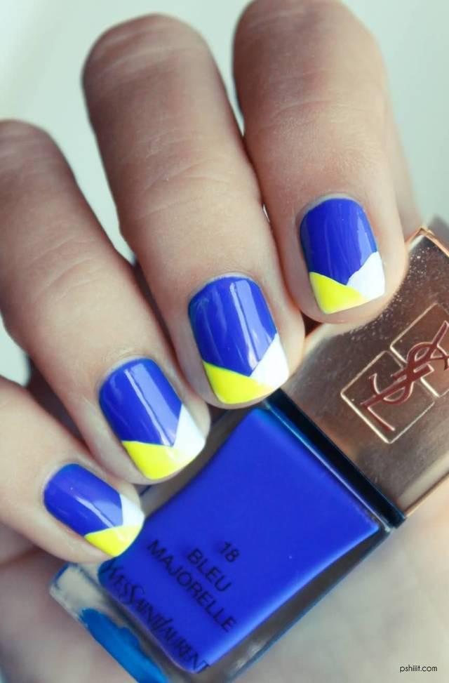รูปภาพ:https://www.askideas.com/media/80/Blue-Nails-With-Neon-Yellow-And-White-Chevron-Design-Tip-Nail-Art.jpg