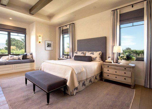 รูปภาพ:http://www.architectureartdesigns.com/wp-content/uploads/2018/06/20-Sophisticated-Traditional-Bedroom-Interiors-You-Wouldnt-Want-To-Leave-3.jpg