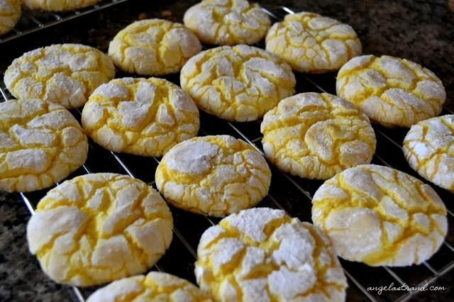 รูปภาพ:https://www.rainbow-punch.com/wp-content/uploads/2018/03/angela-strand-lemon-cake-mix-cookies-regarding-cookies-lemon-cake-mix.jpg
