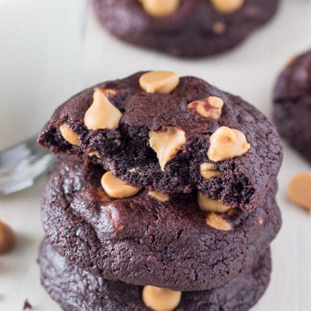 ตัวอย่าง ภาพหน้าปก:Dark Chocolate Peanut Butter Cookies คุกกี้ดาร์คช็อกเนยถั่วสูตรอร่อย #อะไรคือแคลอรี่