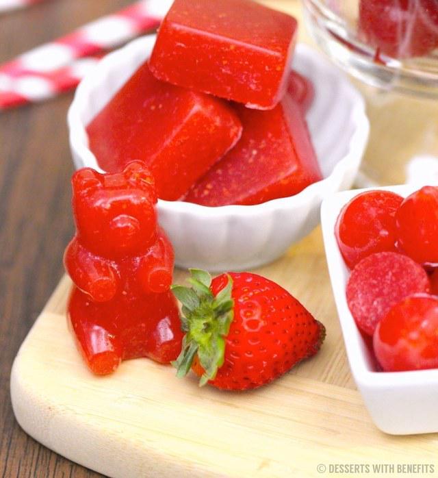 รูปภาพ:https://dessertswithbenefits.com/wp-content/uploads/2014/04/Healthy-Homemade-Fruit-Gummies-1.jpg