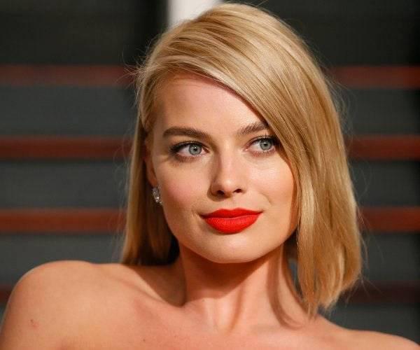 รูปภาพ:http://www.hairstylestars.com/wp-content/uploads/2015/07/Margot-Robbie-Bob-2015.jpg