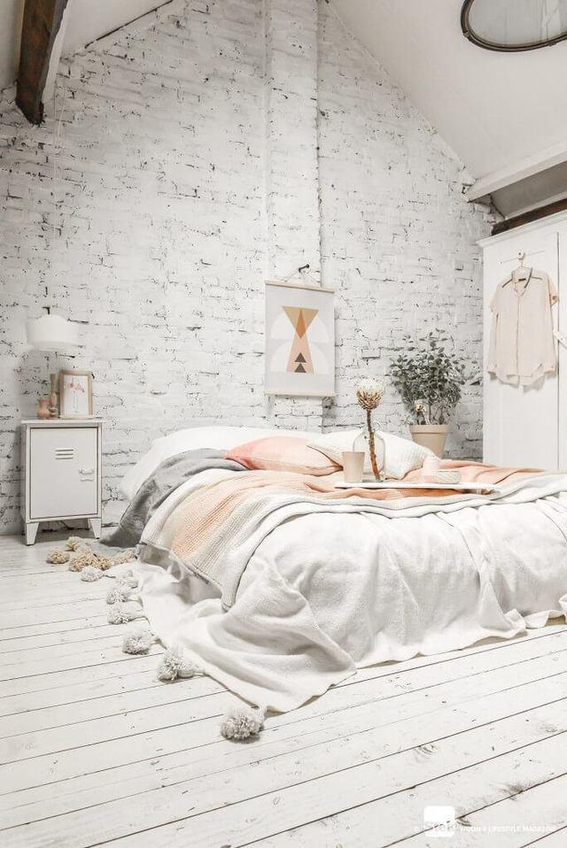 รูปภาพ:https://thecuddl.com/images/2017/03/21-bedroom-thelateststyle.jpg