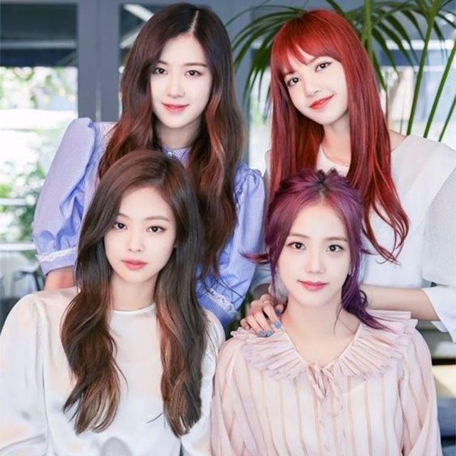 ภาพประกอบบทความ สวยและเริ่ดมาก! กับ ไอเดีย 'เซ็ตผมยาว' แบบสวยๆ ของสาวๆ BlackPink ❤