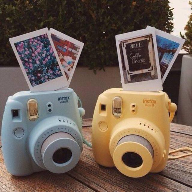 ตัวอย่าง ภาพหน้าปก:กล้อง Polaroid ไอเทมผลิตภาพความทรงจำดีๆ ที่ควรมีไว้ติดตัว