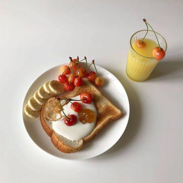 ตัวอย่าง ภาพหน้าปก:อาหารเช้าง่ายๆ ด้วย 'ขนมปังแผ่น' หยิบมาบวกผลไม้หรือผักที่ชอบ อิ่มท้องได้สุขภาพ!