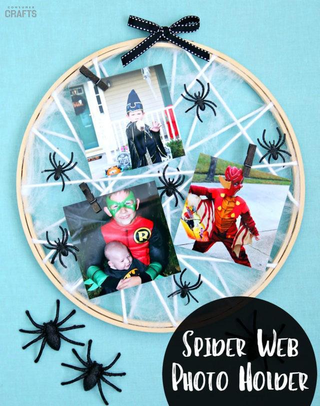 รูปภาพ:http://blog.consumercrafts.com/wp-content/uploads/2018/09/diy-spider-web-photo-holder-consumer-crafts-unleashed-1-768x972.jpg