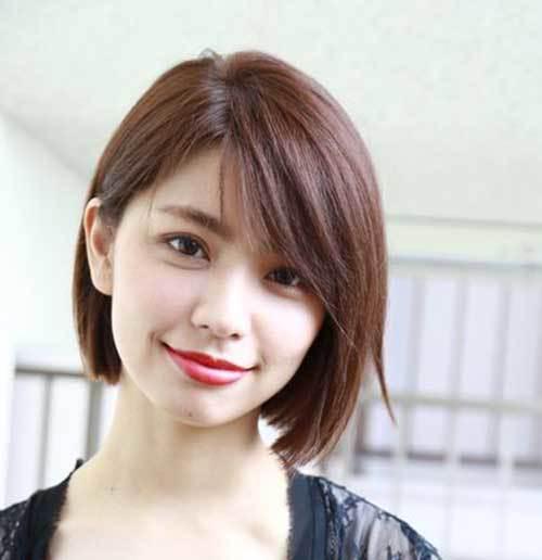 รูปภาพ:http://zapatasbatonrouge.com/wp-content/uploads/parser/short-hairstyles-for-asian-women-1.jpg