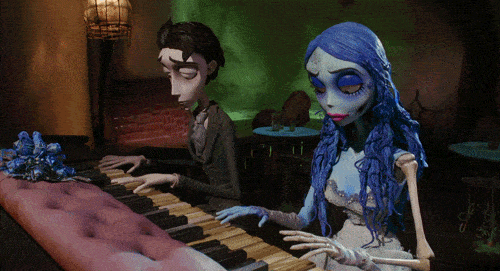รูปภาพ:https://www.speakgif.com/wp-content/uploads/2015/10/corpse-bride-plays-piano-animation-gif.gif