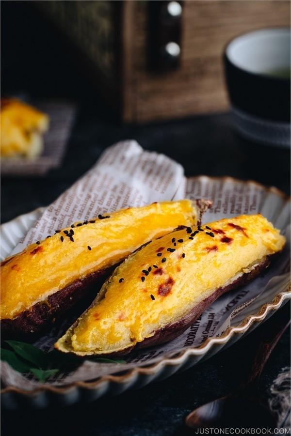 รูปภาพ:https://www.justonecookbook.com/wp-content/uploads/2018/10/Japanese-Sweet-Potato-III.jpg