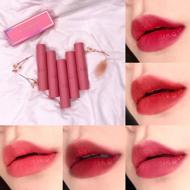 ภาพประกอบบทความ 'Blackrouge Rose Velvet Lipstick' ลิปสติกออกใหม่ 5 เฉด สีสวย โดนใจ อยากได้ขึ้นมาทันทีเลย! 
