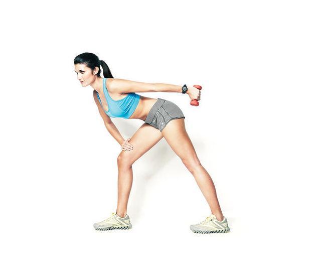 รูปภาพ:http://www.glamour.com/images/health-fitness/2013/01/kickback-workout-move-w724.jpg
