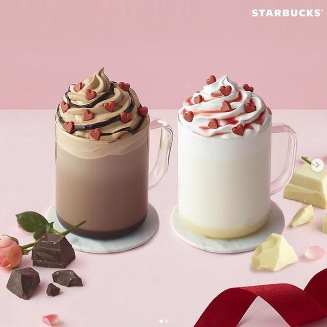 ภาพประกอบบทความ เผยโฉม! เครื่องดื่มแสนหวานต้อนรับวาเลนไทน์จาก Starbucks #러브카페모카 #러브화이트초콜릿