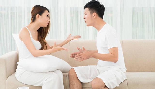รูปภาพ:http://lovepankycdn.confettimediapri.netdna-cdn.com/wp-content/uploads/images/2010/10/how-to-deal-with-arguments-in-a-relationship.jpg