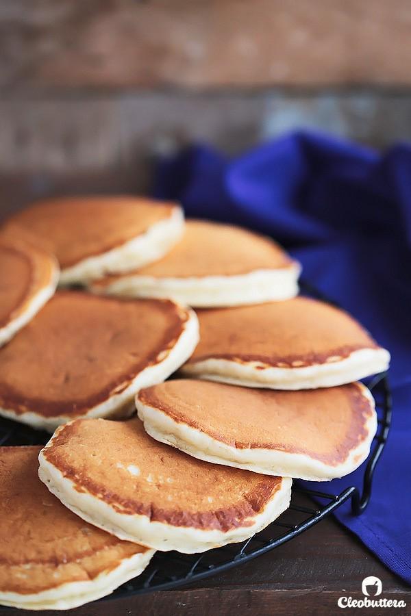 รูปภาพ:https://cleobuttera.com/wp-content/uploads/2015/01/perfect-pancakes.jpg