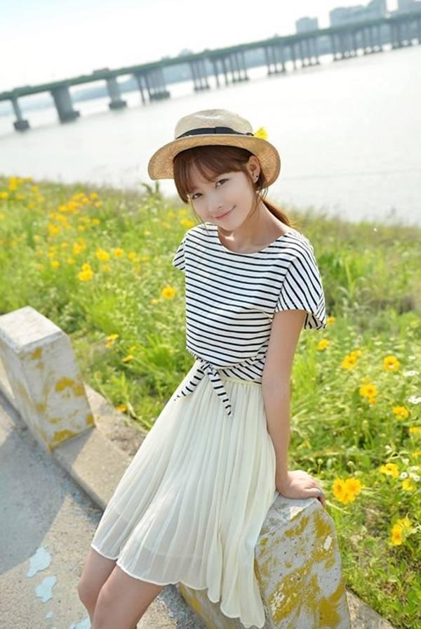 รูปภาพ:http://www.stylishwife.com/wp-content/uploads/2015/07/Lovely-Asian-Street-Style-Looks-34.jpg