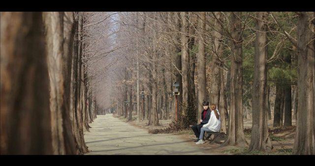 รูปภาพ:https://koreandramaland.com/wp-content/uploads/2016/09/touch-your-heart-2019-filming-location-episode-7-ilsan-lake-park-koreandramaland-b-1516x800.jpg