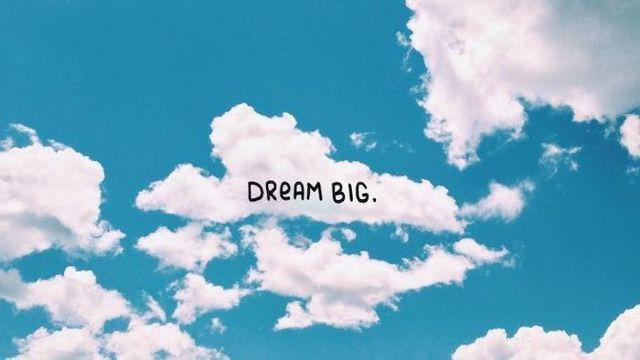 รูปภาพ:https://archzine.com/wp-content/uploads/2019/05/dream-big-blue-sky-clouds-girl-wallpapers-for-iphone.jpg