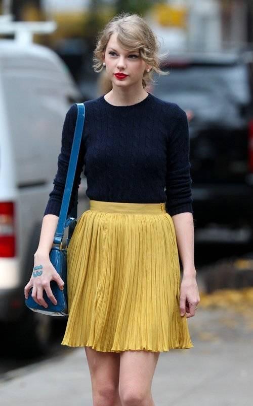รูปภาพ:http://data.whicdn.com/images/27047525/Taylor-Swift-Fashion-Cute-Yellow-Skirt_large.jpg