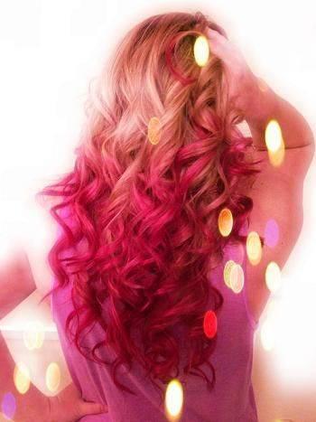 รูปภาพ:http://www.hairstylesupdate.com/wp-content/uploads/2015/11/pink-ombre-hair_11.jpg