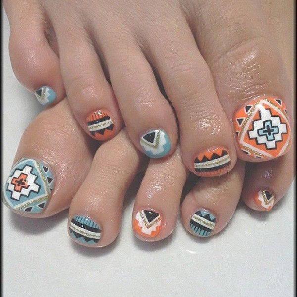 รูปภาพ:http://notedlist.com/wp-content/uploads/2015/08/toe-nail-designs/10-toe-nail-art-designs.jpg