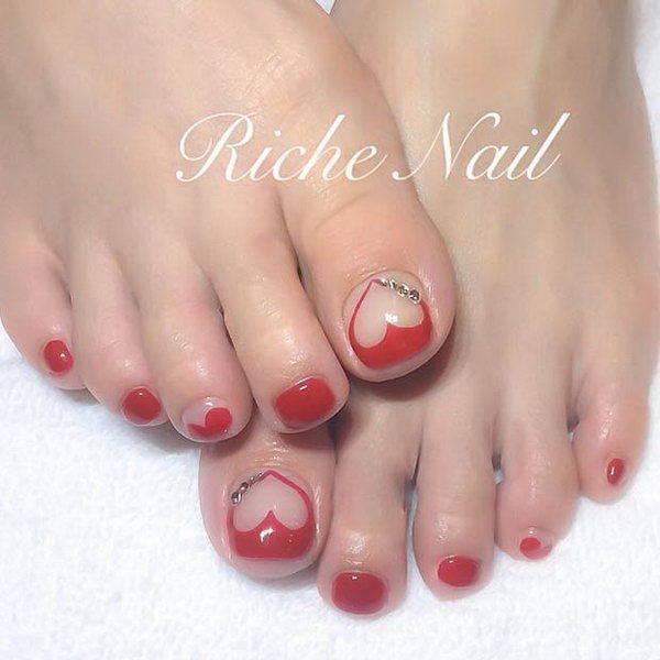 รูปภาพ:http://notedlist.com/wp-content/uploads/2015/08/toe-nail-designs/19-toe-nail-art-designs.jpg