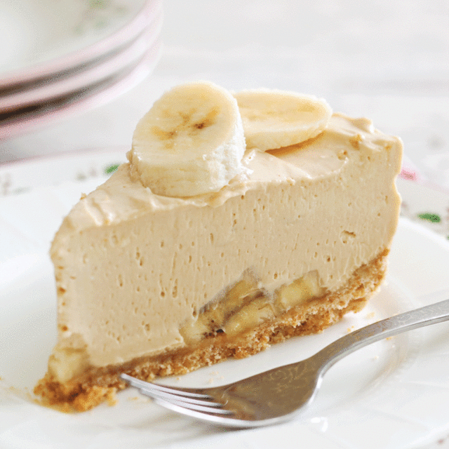ภาพประกอบบทความ มาลองทำ 'Banana Cheesecake' ชีสเค้กกล้วย ๆ กันดีกว่า!!  