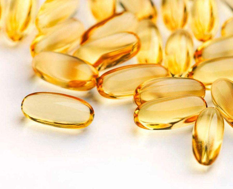 รูปภาพ:https://www.dailypioneer.com/uploads/2018/story/images/big/how-to-apply-vitamin-e-capsules-on-to-the-skin-directly-2018-11-25.jpg