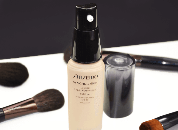 รูปภาพ:http://www.escentual.com/blog/wp-content/uploads/2016/04/Shiseido-Synchro-Skin-Foundation-Stylised.png