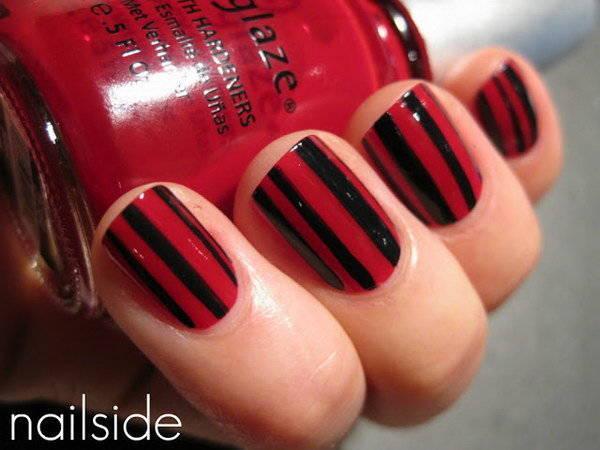 รูปภาพ:http://ideastand.com/wp-content/uploads/2016/01/red-and-black-nail-designs/30-red-black-nail-designs.jpg