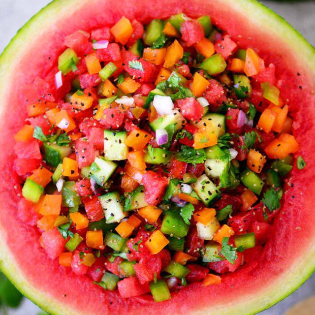 ภาพประกอบบทความ Watermelon Salsa เมนูอร่อยง่ายไม่ยุ่งยากซักนิด