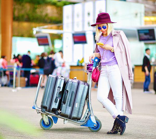 รูปภาพ:http://www.fashioninspo.com/wp-content/uploads/2015/07/airport-fashion-what-to-wear-when-travelling-6.jpg