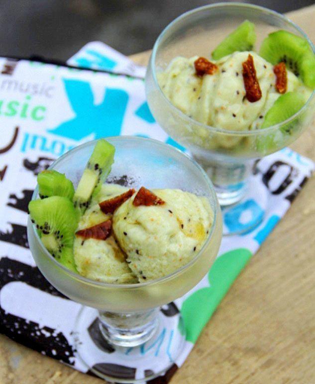 รูปภาพ:http://foodpunch.com/wp-content/uploads/2013/07/Kiwi-and-Fig-Frozen-Yogurt-recipe-0.jpg
