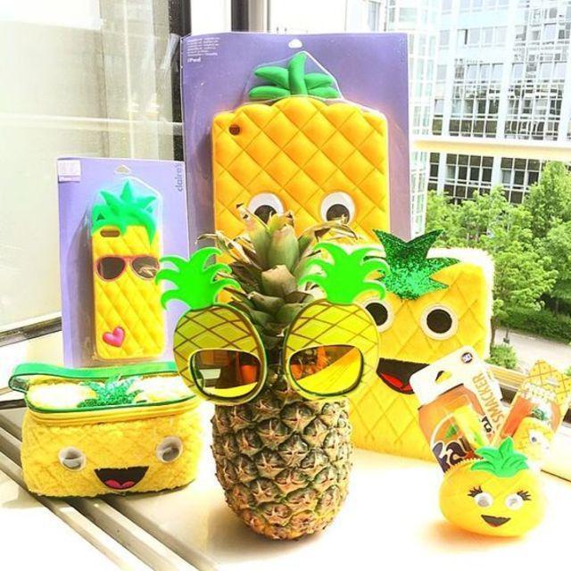 ภาพประกอบบทความ แซ่บสุด Pineapple chic เทรนด์ของใช้ 'สับปะรด' สวยโดนใจ เหลืองสดใสใครก็ชอบ