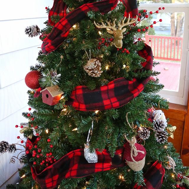 ภาพประกอบบทความ รวม 20+ ไอเดีย DIY 'ต้นคริสต์มาสแบบง่ายๆ' ทำได้ที่บ้านค่ะซิส