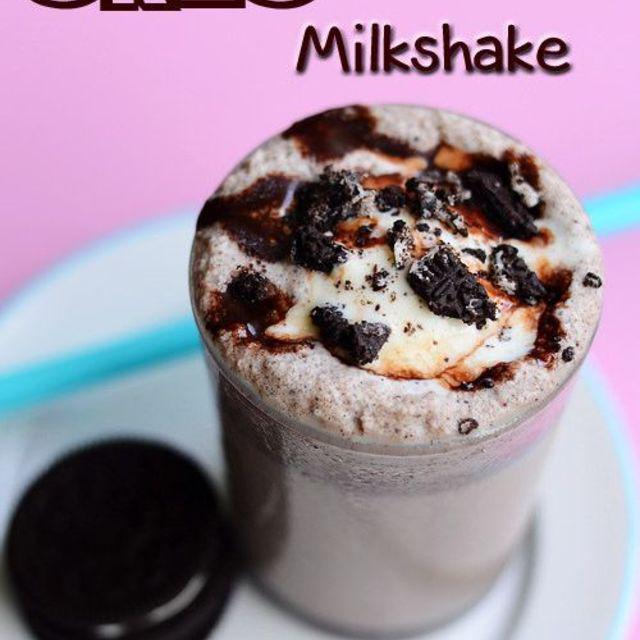ภาพประกอบบทความ มาทำ Oreo Milkshake 2 รส 2 สไตล์ เพิ่มความเย็นให้สุดขั้ว!!  