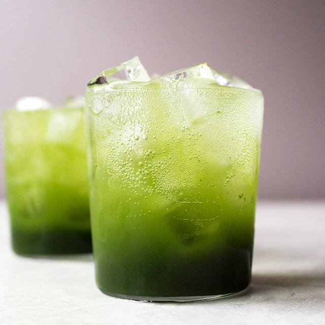 ภาพประกอบบทความ Matcha (Green Tea) Soda ชาเขียวสูตรใหม่ อร่อยซ่าถึงรสโซดา