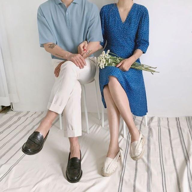 ภาพประกอบบทความ พาคุณแฟนมาแต่งตัว 20 ไอเดีย ชุดคู่รักตามโทนสี สไตล์เกาหลี๊ เกาหลี !! จาก IG onepoundlife 
