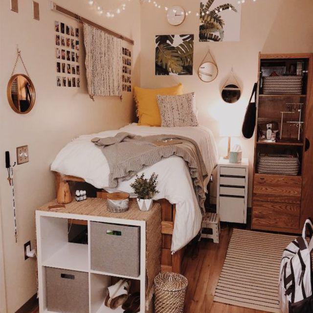 ภาพประกอบบทความ Tiny bedroom for teens จัดห้องนอนเล็กๆ ตามสไตล์วัยรุ่นให้อบอุ่น ห้องนอนเล็กๆ ก็ดูดีได้!!
