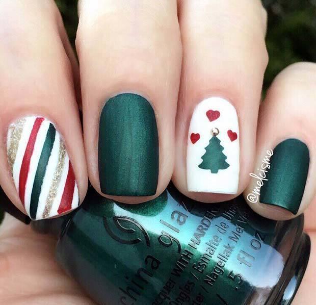 รูปภาพ:https://stayglam.com/wp-content/uploads/2018/10/Christmas-Tree-Nail-Art-Idea.jpg