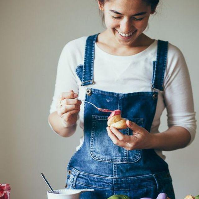 ภาพประกอบบทความ 2 'สูตรอาหารง่ายๆ ที่แม่ครัวมือใหม่-เด็กหอ ทำได้' ขอแค่มีไมโครเวฟ ถ่ายรูปสวยด้วย!! 