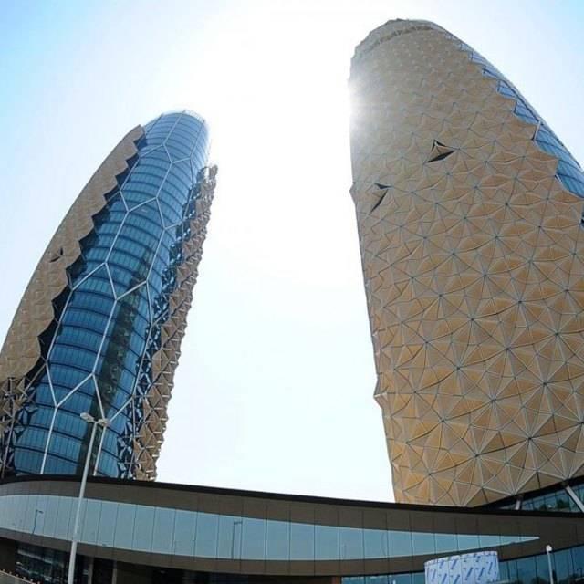ตัวอย่าง ภาพหน้าปก:กรุงอาบูดาบี สร้างตึกเจ๋งสู้ความร้อน ที่ถือว่าไฮเทคที่สุดในโลก